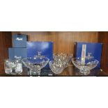 A QUANTITY OF BOXED AND LOOSE CUT AND CRYSTAL GLASS ITEMS TO INCLUDE GLENEAGLES AND ROGASKA EXAMPLE