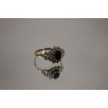 A HALLMARKED 9CT GOLD SAPPHIRE AND DIAMOND RING