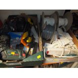 TWO TRAYS OF ELECTRICALS TO INCLUDE TELEPHONES RADIOS AND LAMPS