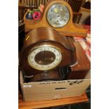 A QUANTITY OF ASSORTED MANTLE CLOCKS