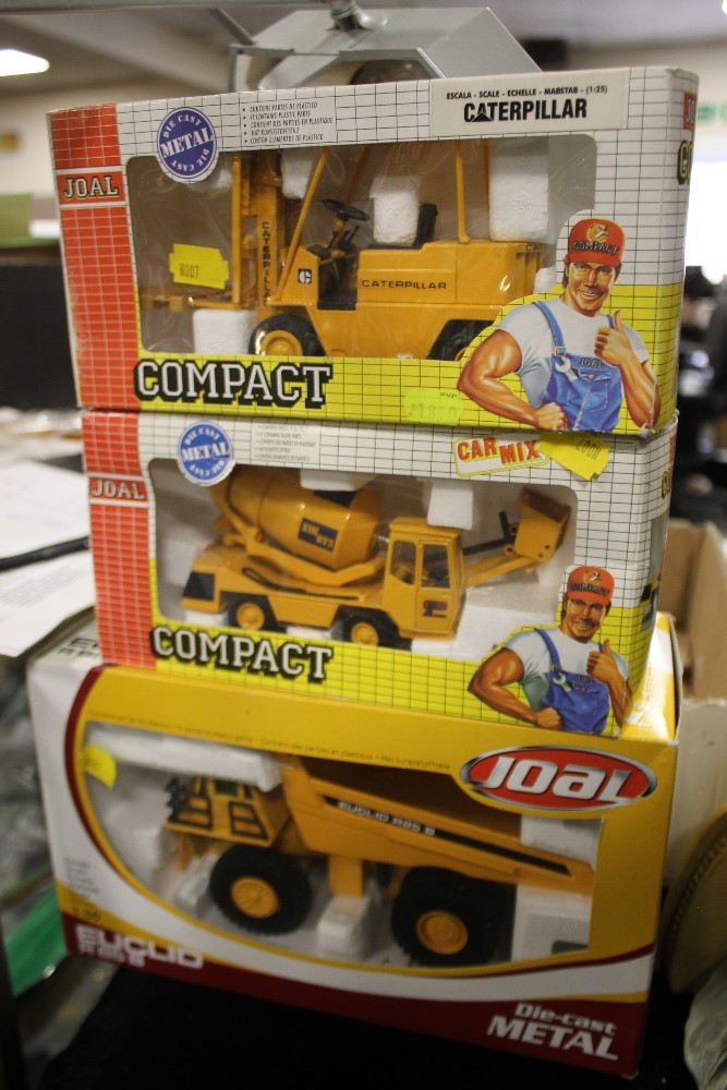 THREE BOXED JOAL DIE CAST VEHICLES