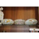 A PAIR OF RETRO MOTTLED GLASS LIGHT SHADES PLUS ANOTHER (3)