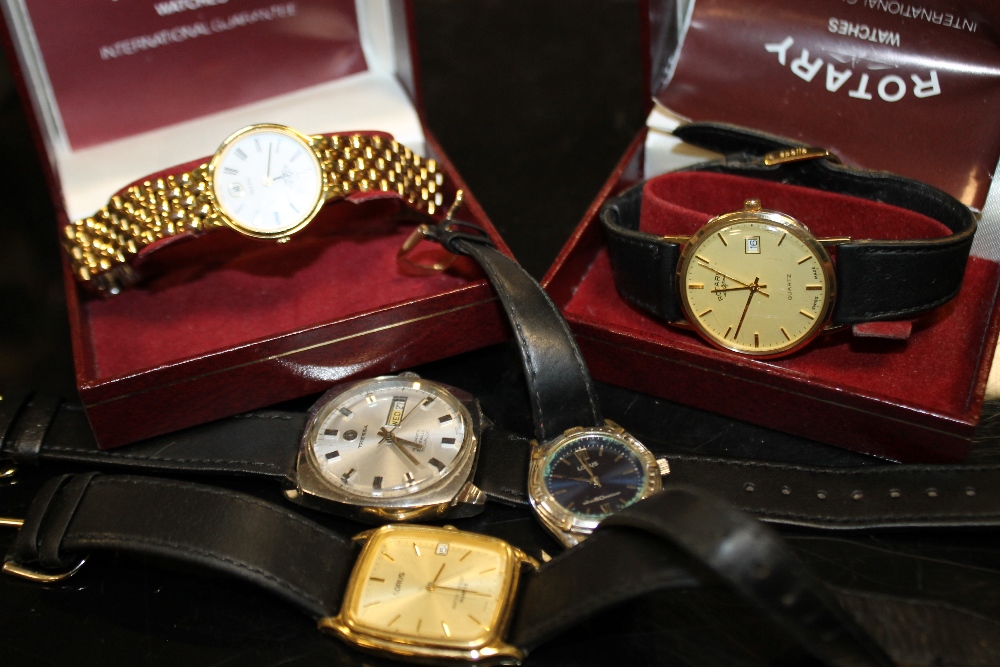 A BOXED GENTS ROTARY WRISTWATCH TOGETHER WITH A LADIES EXAMPLE AND OTHERS