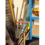 A QUANTITY OF GARDENING TOOLS A/F PLUS STEP LADDERS , PARASOL ETC