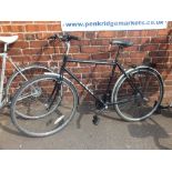 A DAWES STREET CRUISER BICYCLE