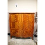 A FRENCH INLAID TWO DOOR WARDROBE, H 178 cm, W 180 cm