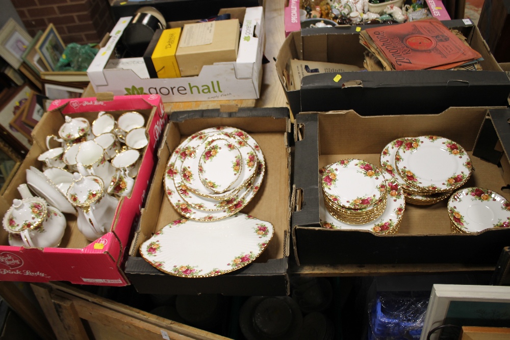 THREE TRAYS OF ROYAL ALBERT COUNTRY ROSES DINNER WARE TO INCLUDE TEAPOTS, DINNER PLATES ETC