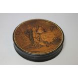 A FRENCH STYLE PAPIER MACHE SNUFF BOX, Dia 8.75 cm