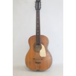 AN EARLY 20TH CENTURY ACOUSTIC GUITAR, labelled to interior or Francesco Perretti & Figli, Napoli