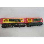 A BOXED HORNBY DUBLO 2235 WEST COUNTRY 4-6-2 LOCOMOTIVE "BARNSTAPLE" 34005 BR GREEN WITH TENDER, to