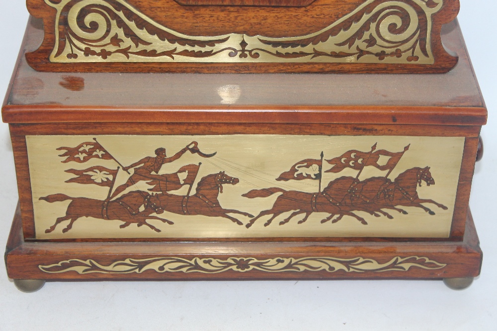 A REGENCY ROSEWOOD VENEERED AND BRASS INLAID MANTEL CLOCK, fitted key draw to base, later quartz mo - Image 2 of 3