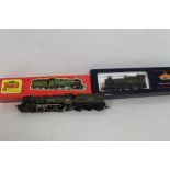 A BOXED HORNBY DUBLO 2221 4-6-0 LOCOMOTIVE "CARDIFF CASTLE" 4075 BR GREEN WITH TENDER, together wit