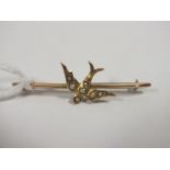 A 9CT GOLD AND SEED PEARL BAR BROOCH