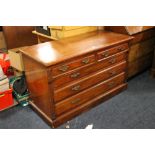 A LARGE EDWARDIAN MAHOGANY FIVE DRAWER CHEST, H-78 W-130 D-60 CM