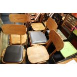 FIVE ASSORTED MODERN / RETRO CHAIRS (5)