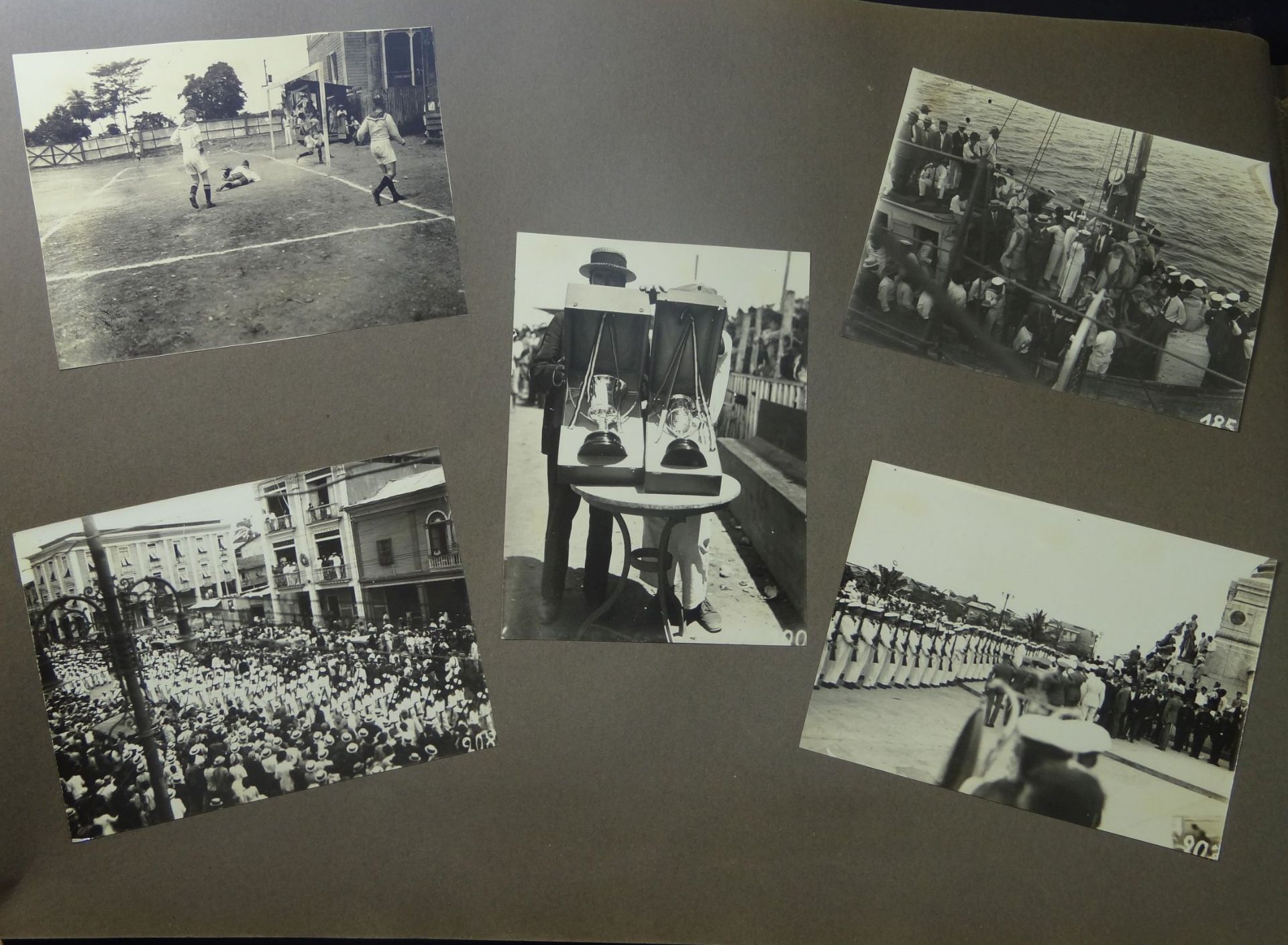 Fotoalbum mit 189 Fotos "Kreuzer Emden" Weltreise 1926-28, grossteils 9x13 cm - Bild 8 aus 10