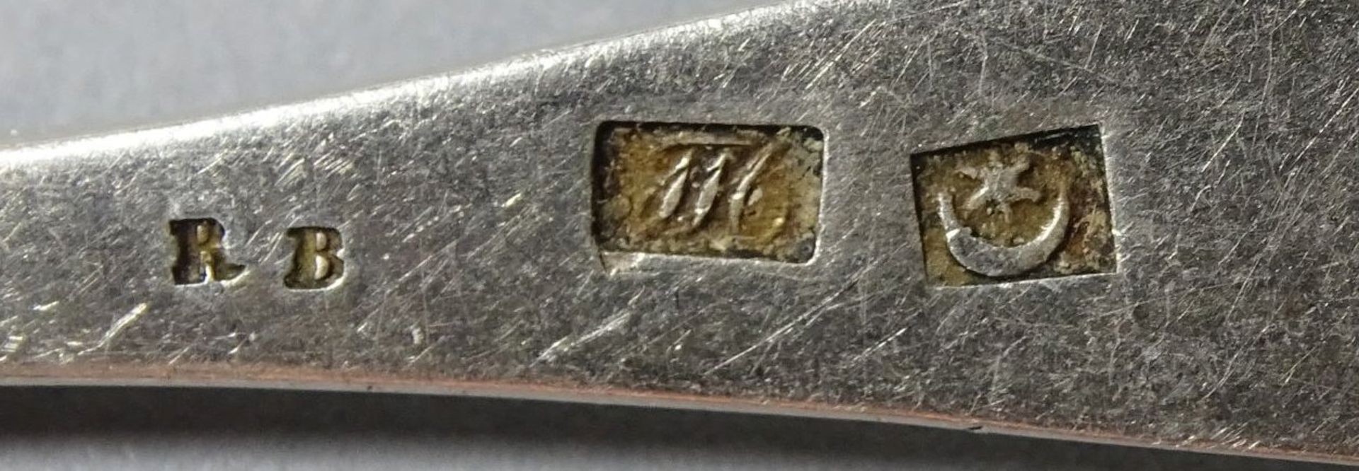 6x div. Silberlöffel, 1 Silber-Gabel, , alle 18 bis 19.Jhd, zusammen 335 gr - Bild 9 aus 10
