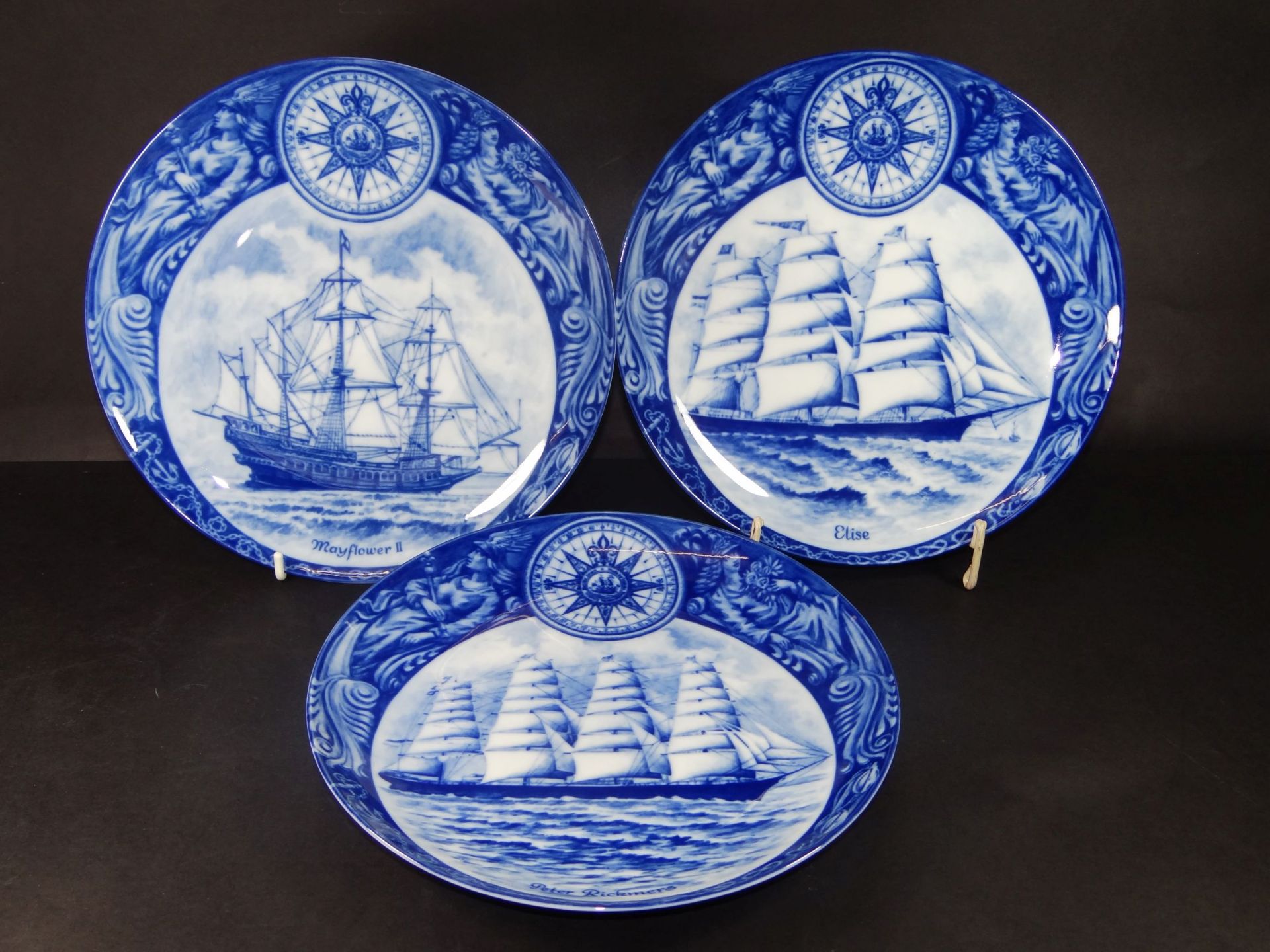 3 Teller "Berlin Design" mit Segelschiffen, D-24 cm