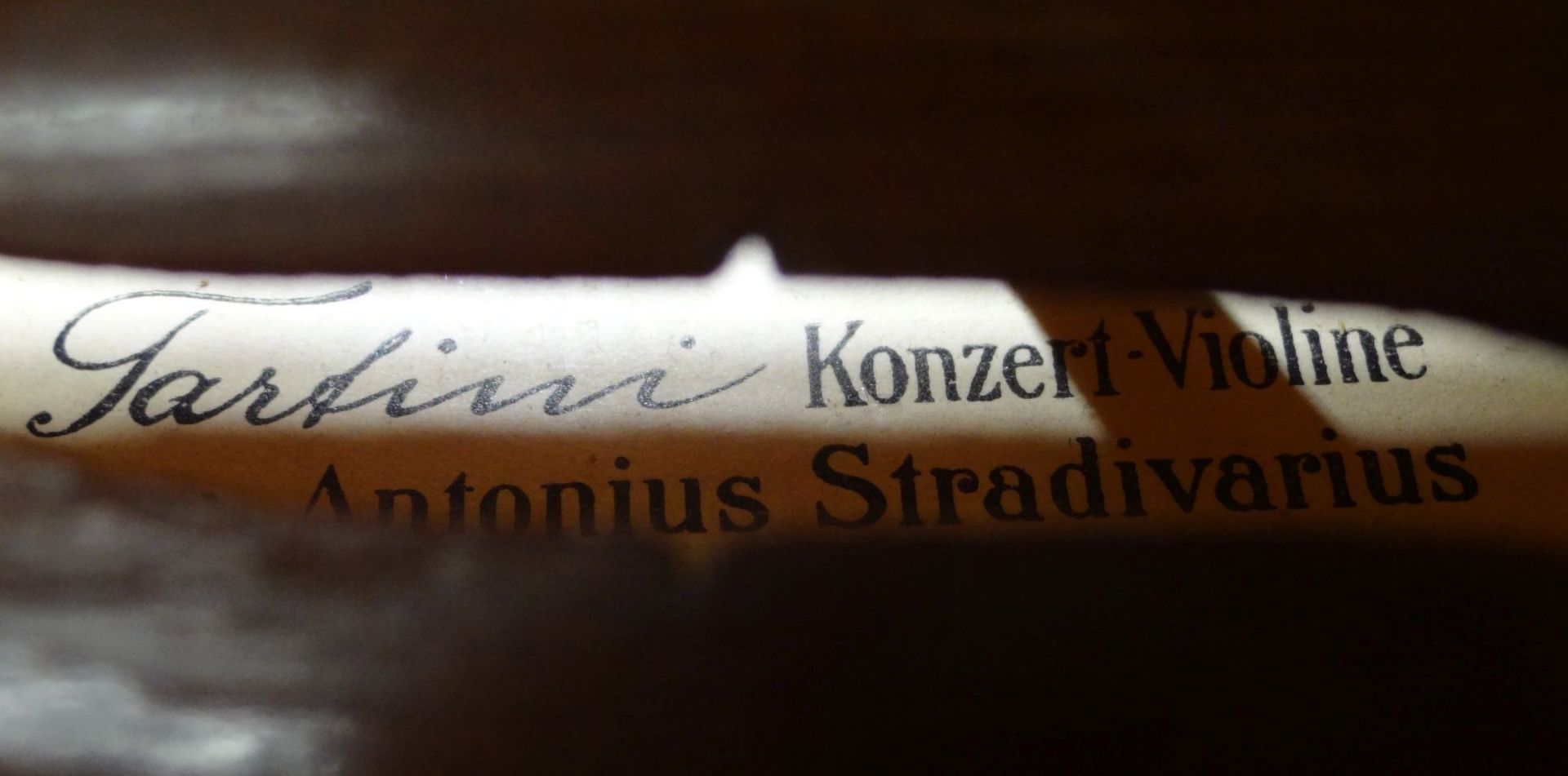 Violine , innen Etikette "Tartini Konzert Violine" Model Strradivarius 1725, Kratzer, einige - Bild 9 aus 10