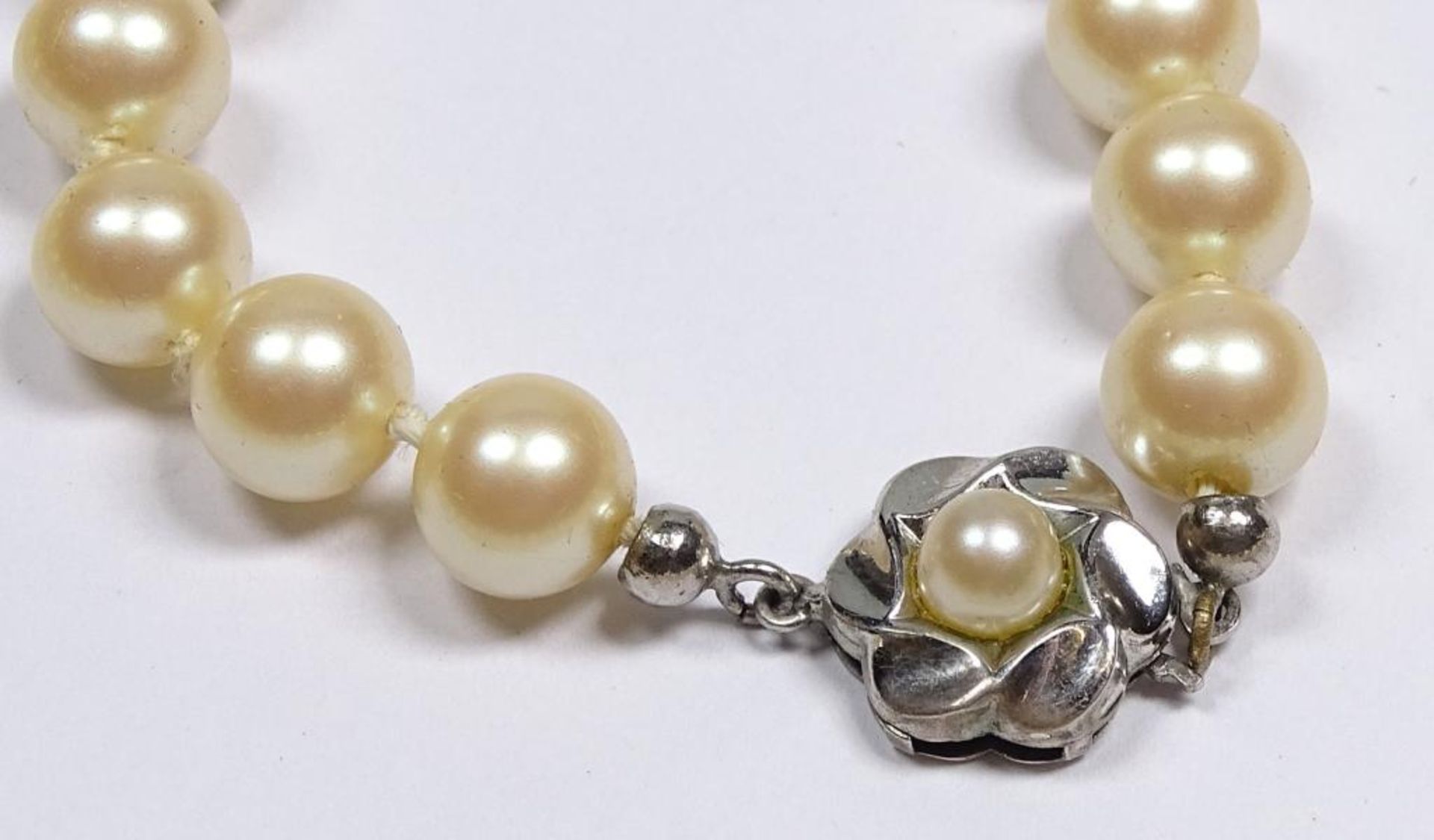 Perlen Kette mit 835er Schließe,L-80cm,d-8,5m - Bild 2 aus 3