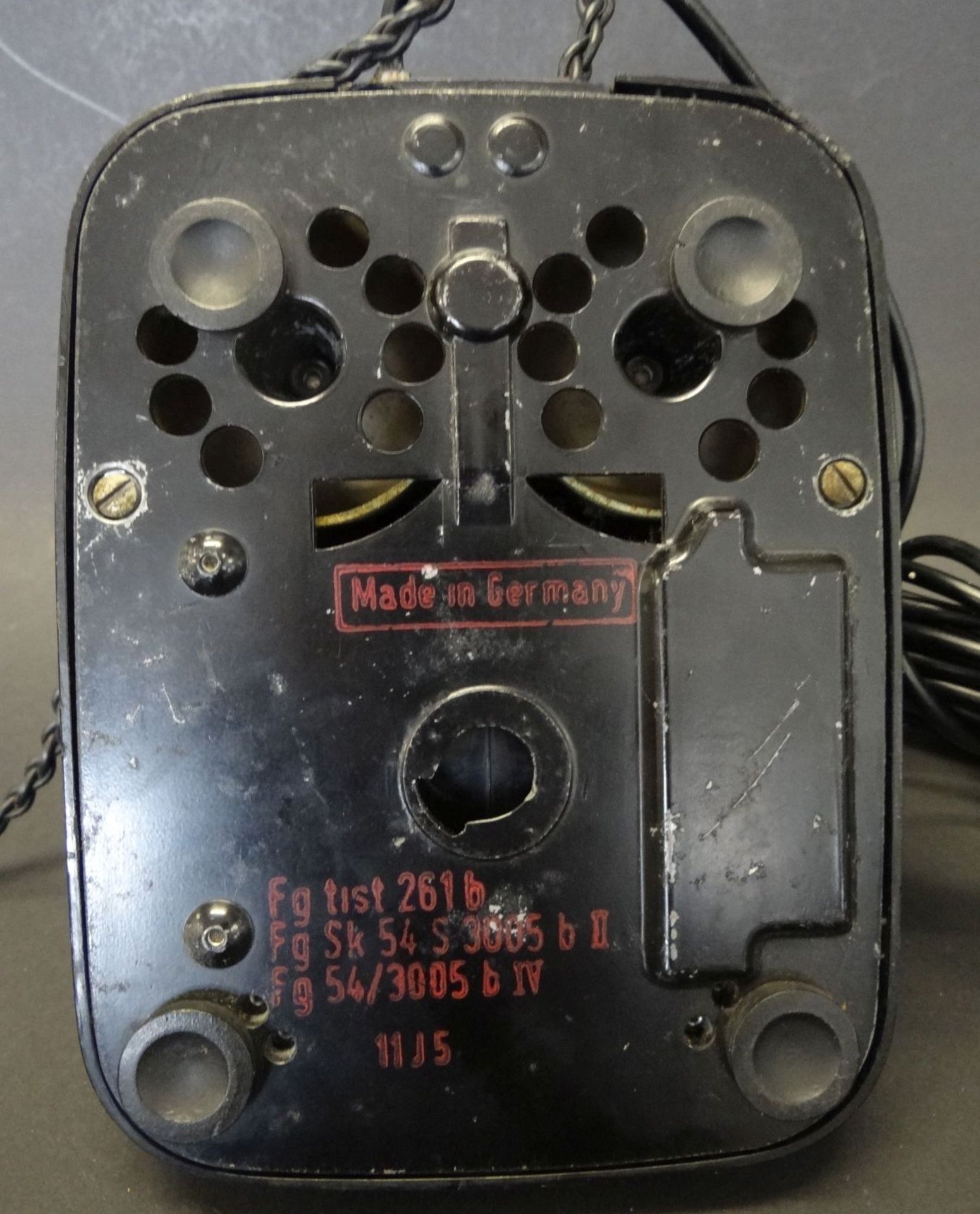 seltenes Diensttelefon der Wehrmacht mit WaA Abnahmestempel und Hoheitszeichen auf Hörer, - Bild 5 aus 9