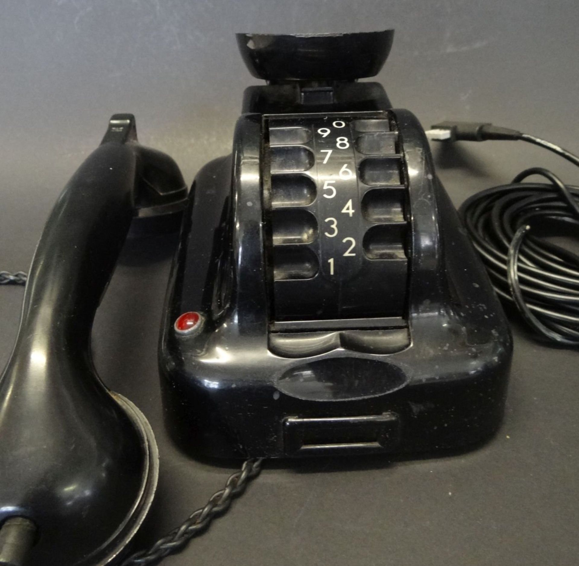 seltenes Diensttelefon der Wehrmacht mit WaA Abnahmestempel und Hoheitszeichen auf Hörer,