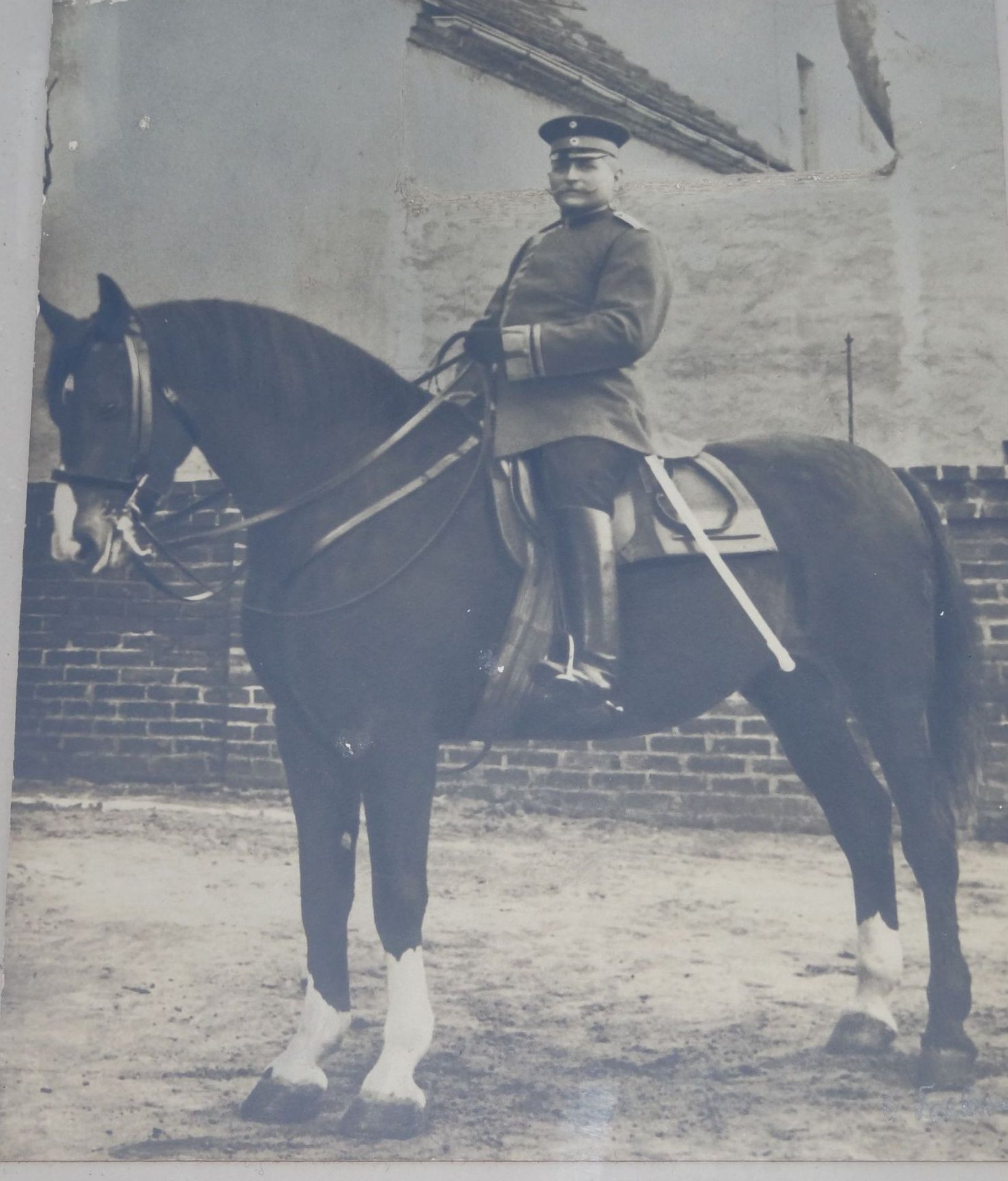 Soldat zu Pferde, orig. Foto signiert, rückseitig Vit - Bild 2 aus 4