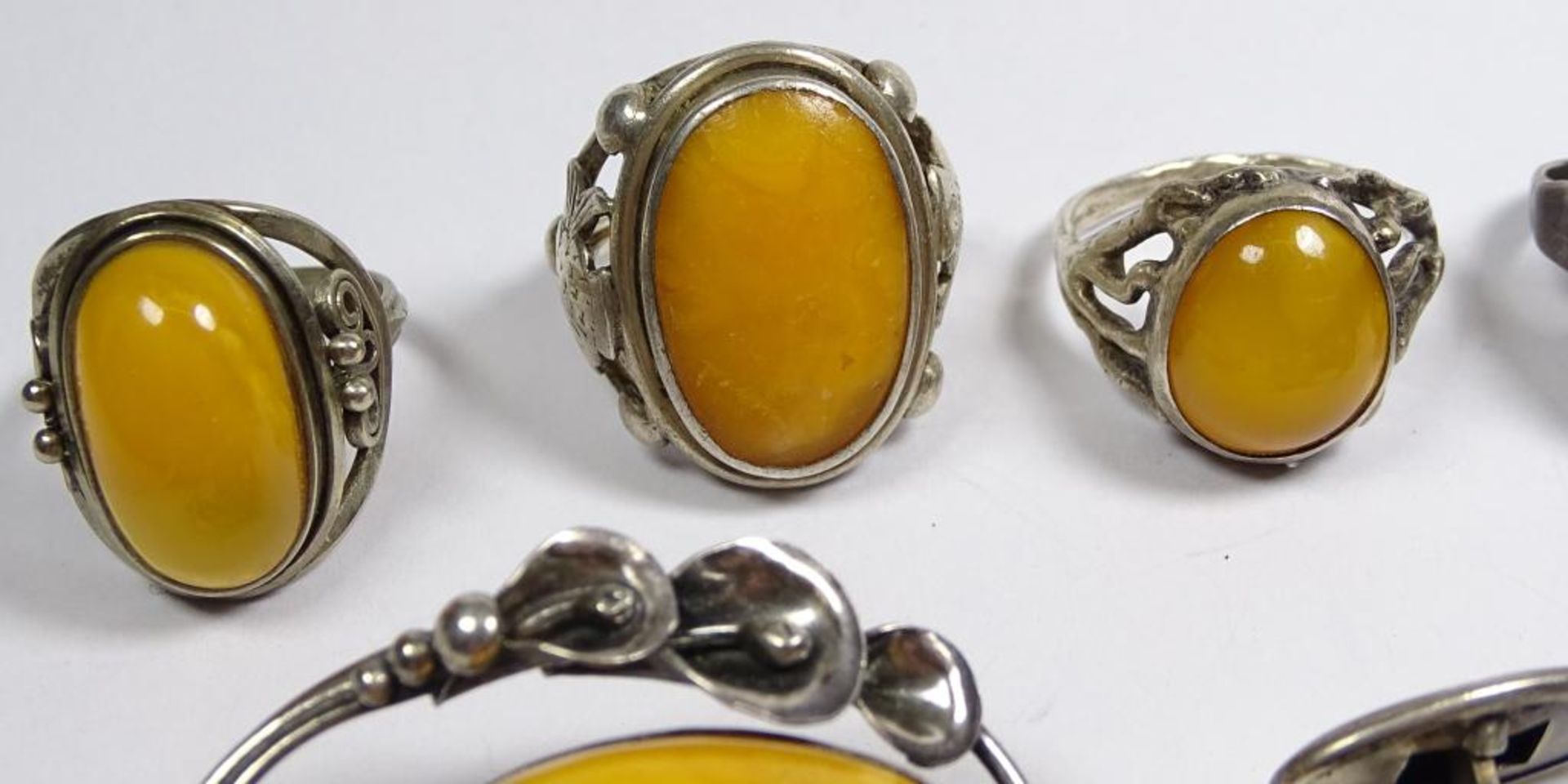 Bernstein Schmuck,Butterscotch, Silber,1x versilberter Ring,ges.gew. 42,6gr.,Ringgrößen 50,56,57, - Bild 4 aus 7