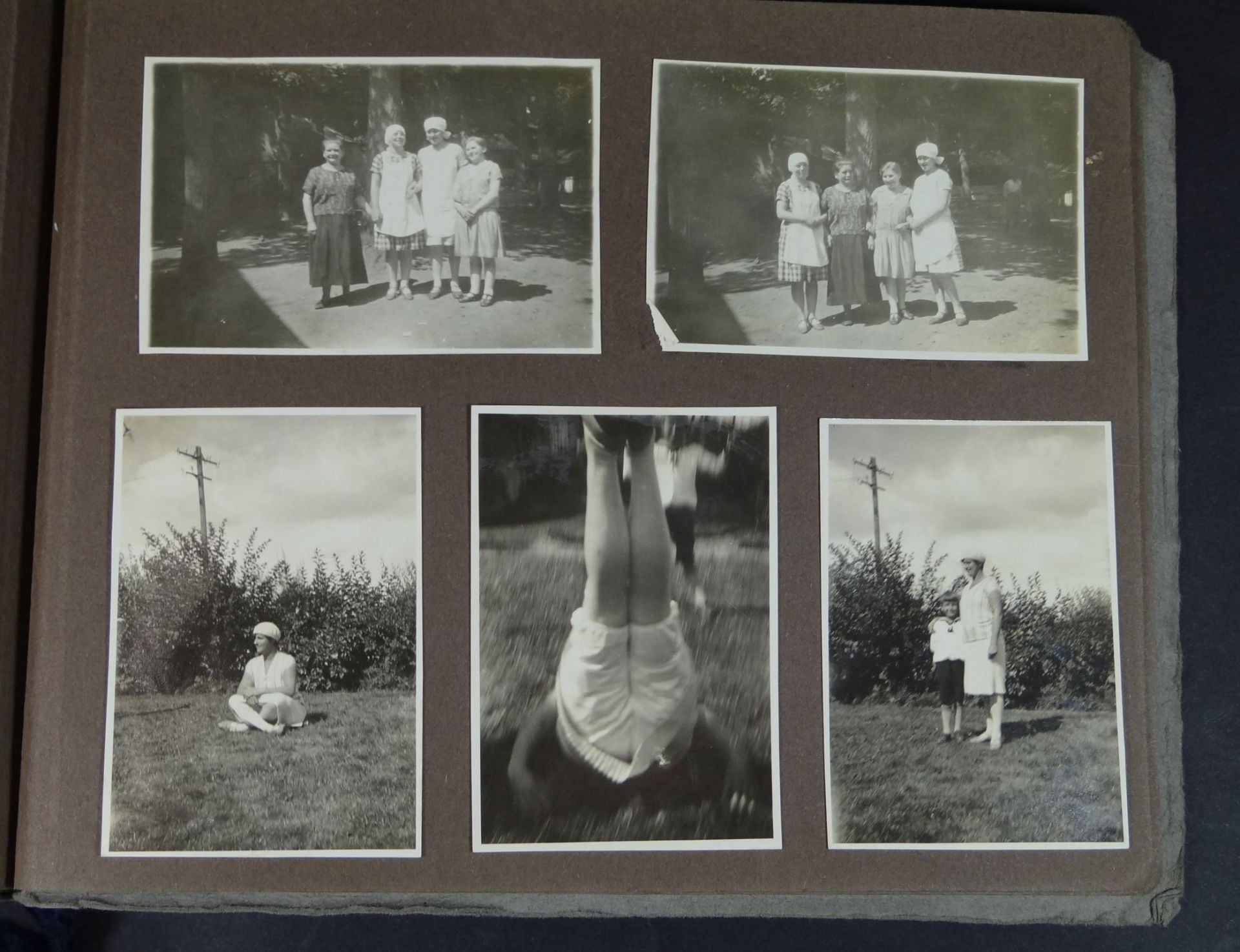 2x alte Fotoalben, 1x um ca. 1920, 1x bis ca. 1975 - Bild 6 aus 10