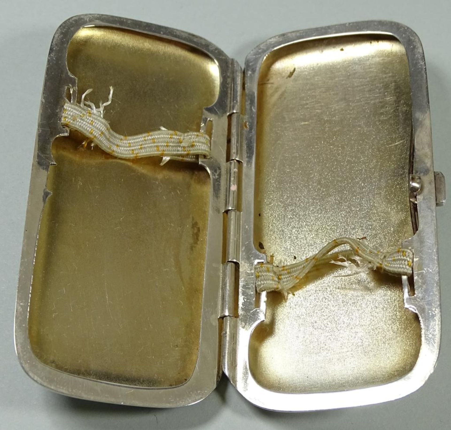 Schmale Zigaretten Dose,800er Silber,Hammerschlagdekor,Ziermonogramm, 51,4gr., 9,0x4,2cm - Bild 3 aus 4