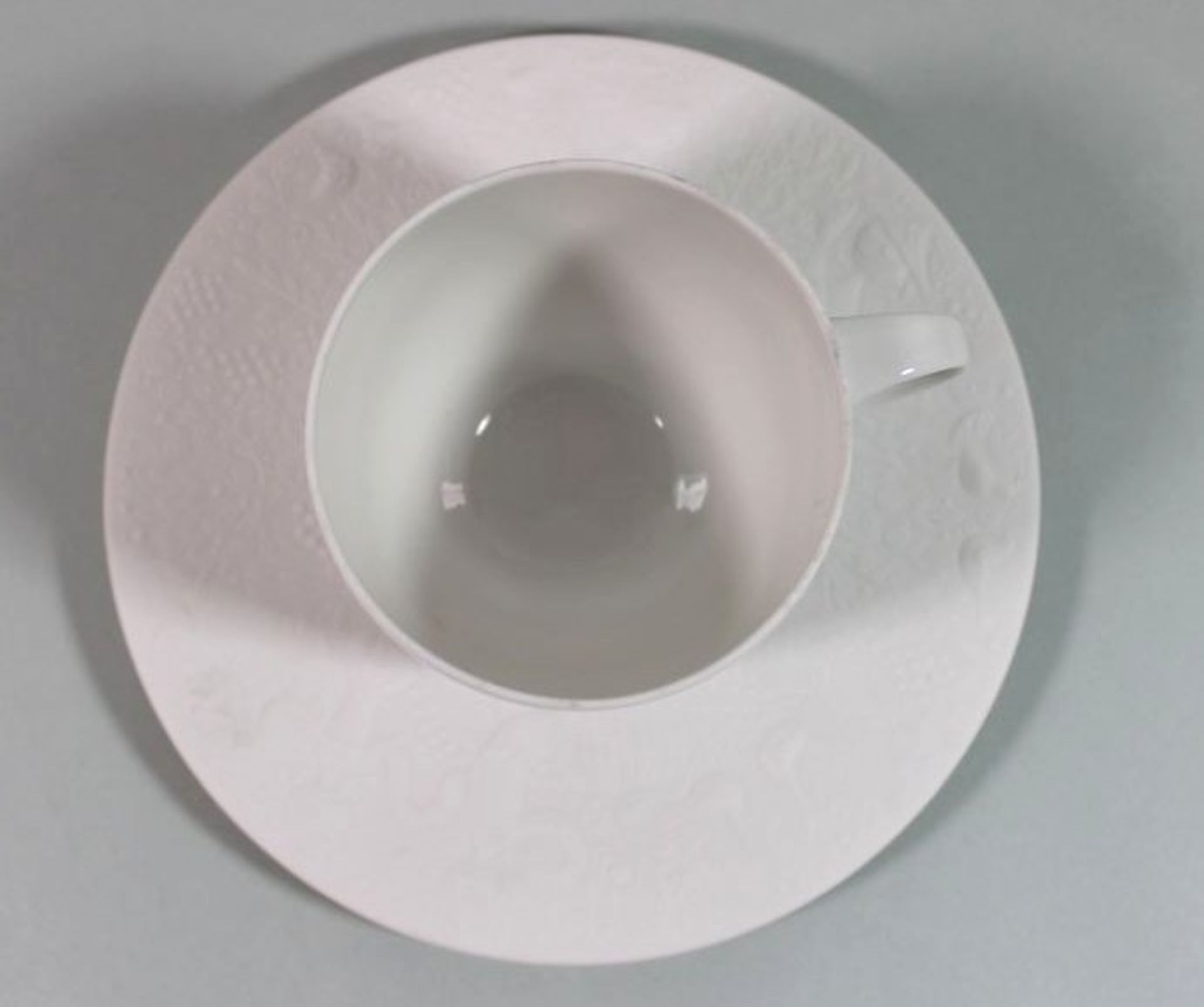 Tasse mit U.T., Rosenthal studio-line, Die Zauberflöte, Entw. Björn Wiinblad, Tase H-6,5cm - Bild 2 aus 2