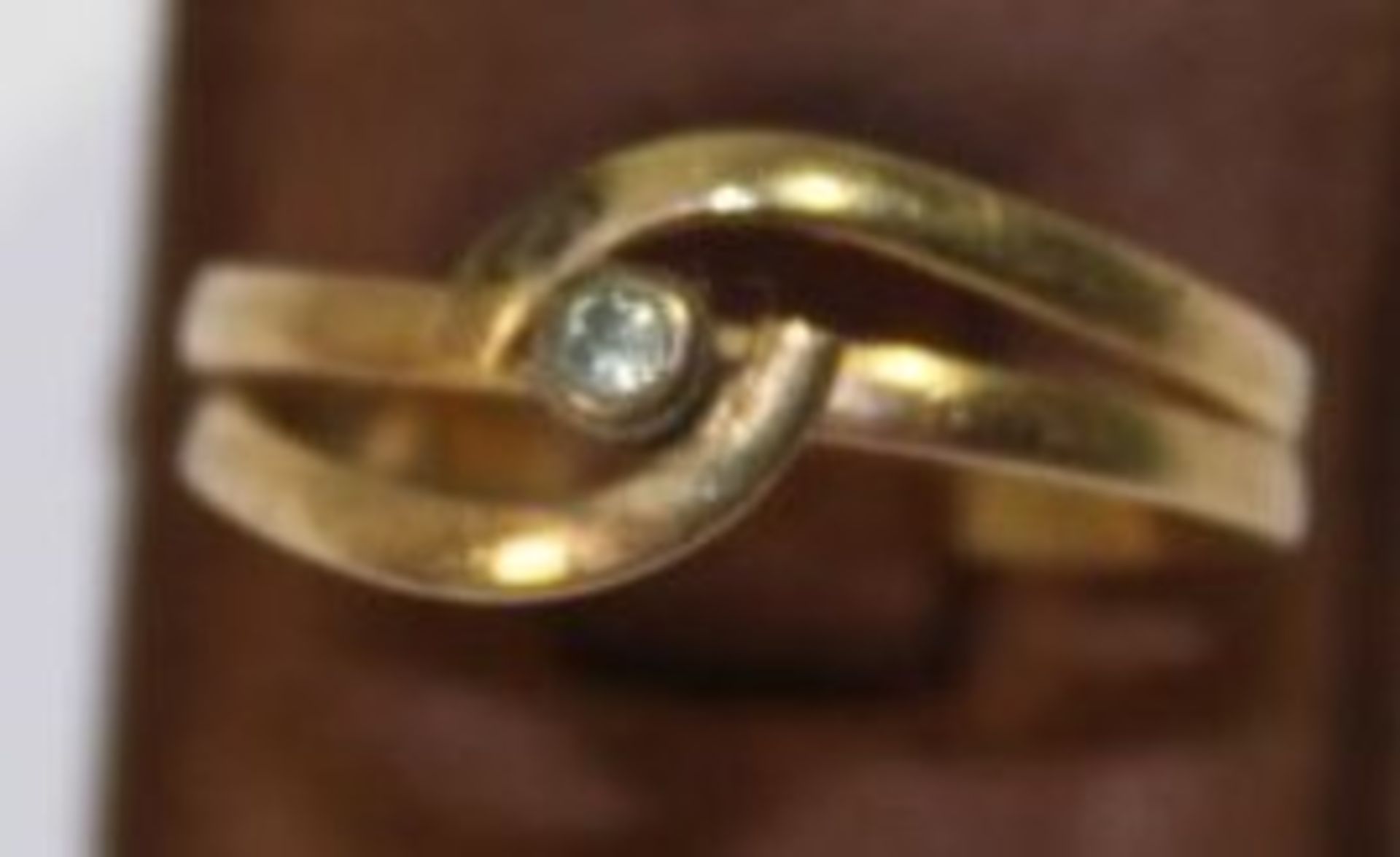 Ring, GG um 14K, klarer Stein, 1,2gr., RG 56 - Bild 2 aus 2