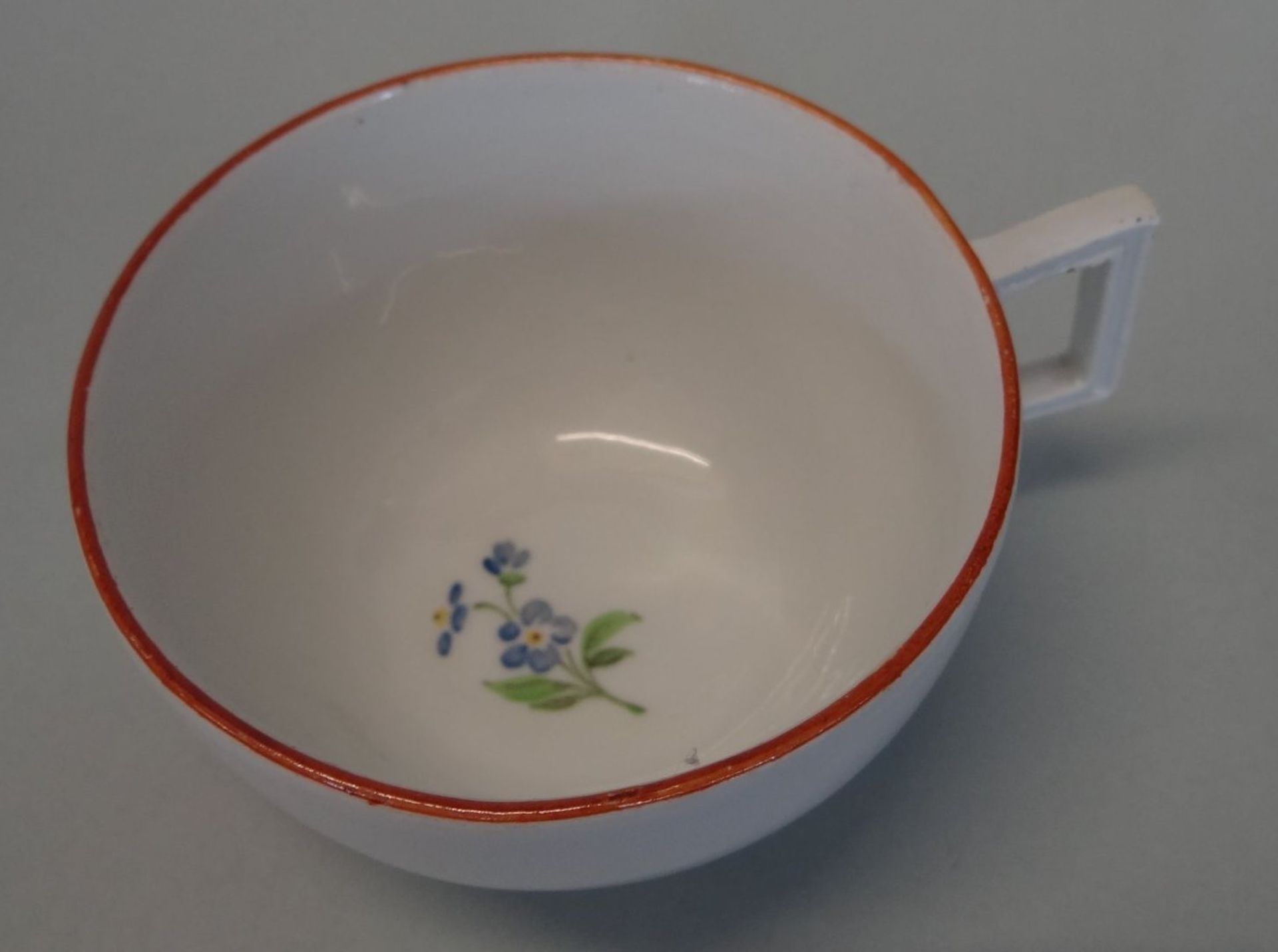 einzelne Tasse, "Meissen" um 1840, rote Rose Alters-u. Gebrauchsspuren - Bild 3 aus 7