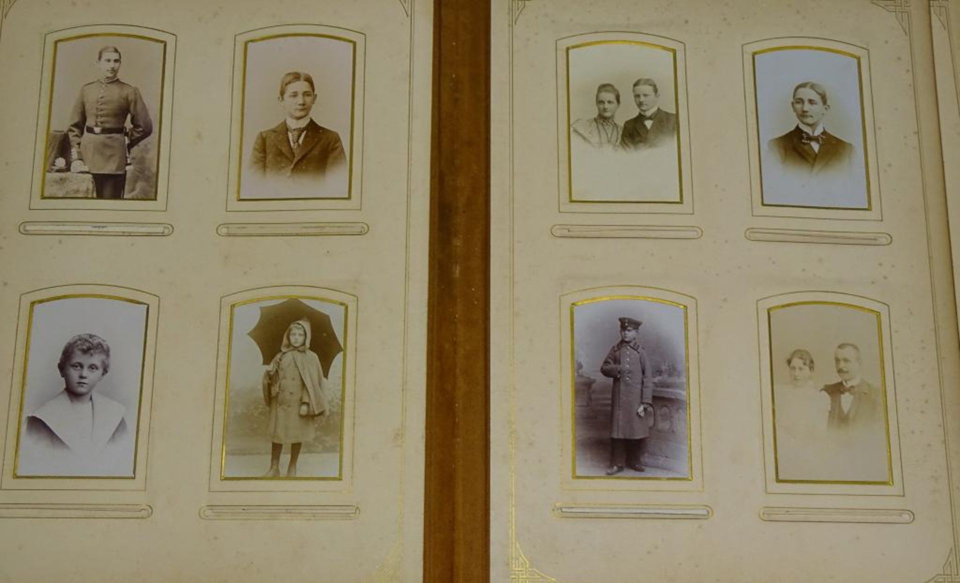 Album mit Fotos aus ca.1890,Band guter Zustand,Einband lose, 81 Stück,sowie ein paar los - Bild 6 aus 10