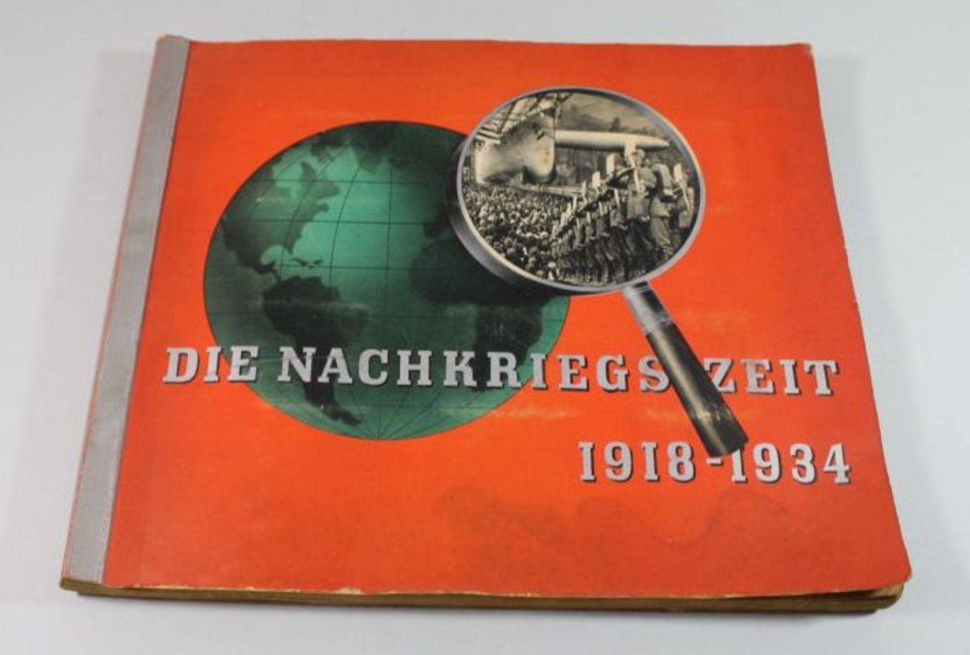 Sammelalbum "Die Nachkriegszeit 1918-1934", kompl.