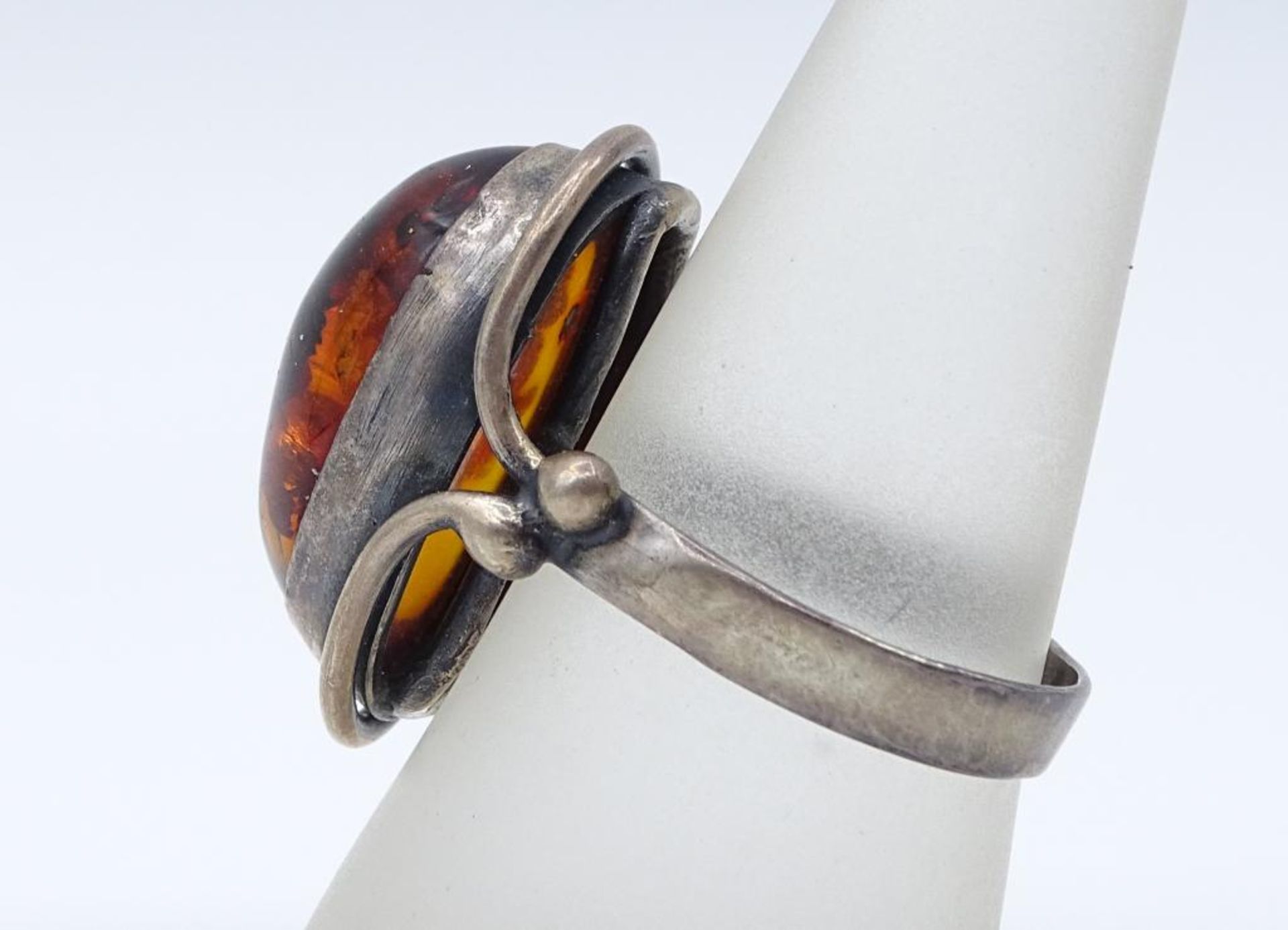 925er Silber Ring mit einem Bernstein Cabochon, 6,53gr., RG 61 ,Kopf 24x18mm - Bild 2 aus 3