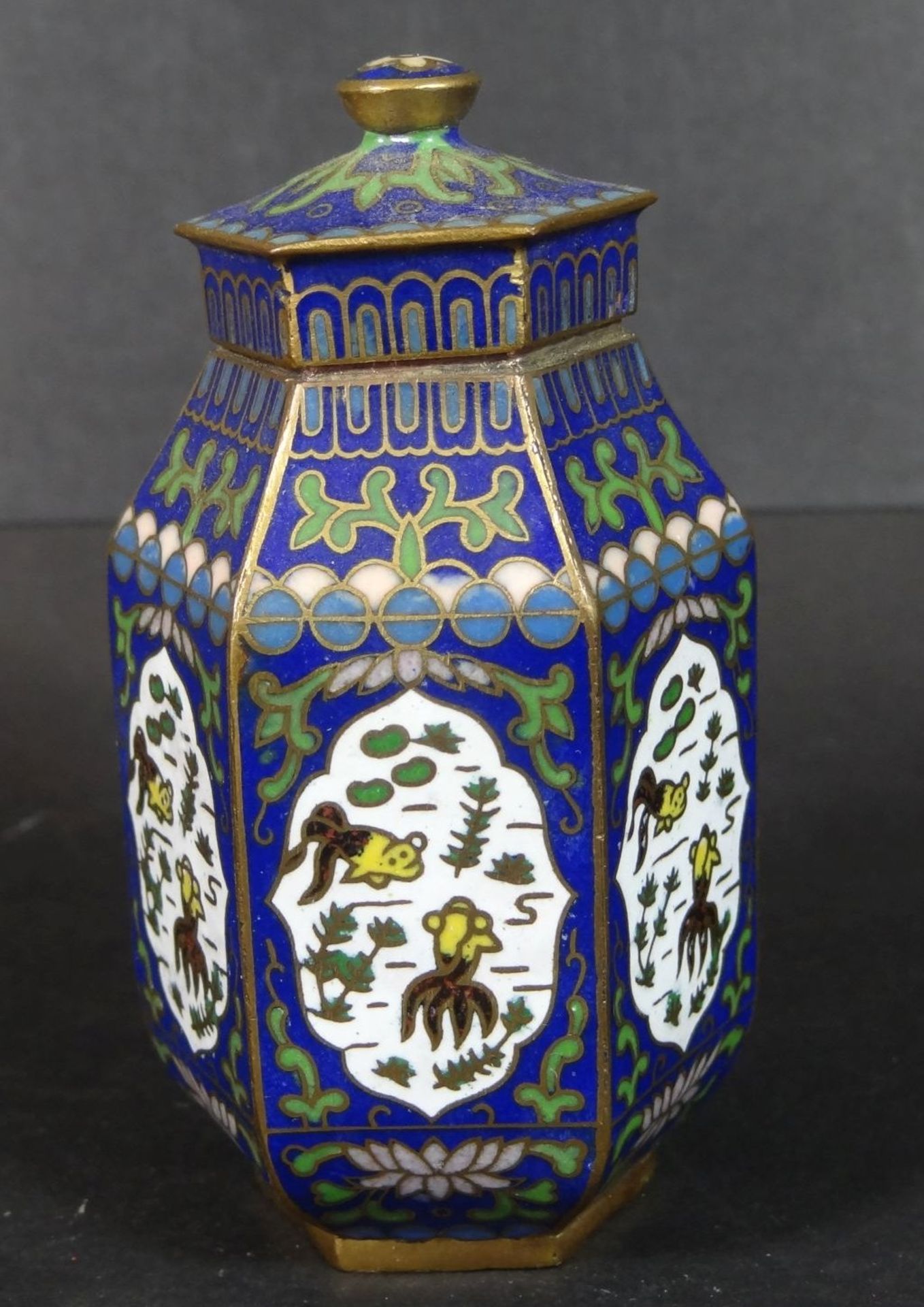 kl. Cloisonne-Dose, China, älter, H-8 c