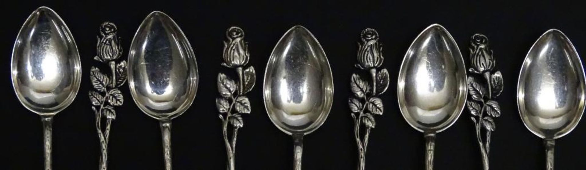12x Mocca Löffel, Rosenmuster, 800er Silber,L- 10,5cm,zus.117,3gr - Bild 2 aus 3
