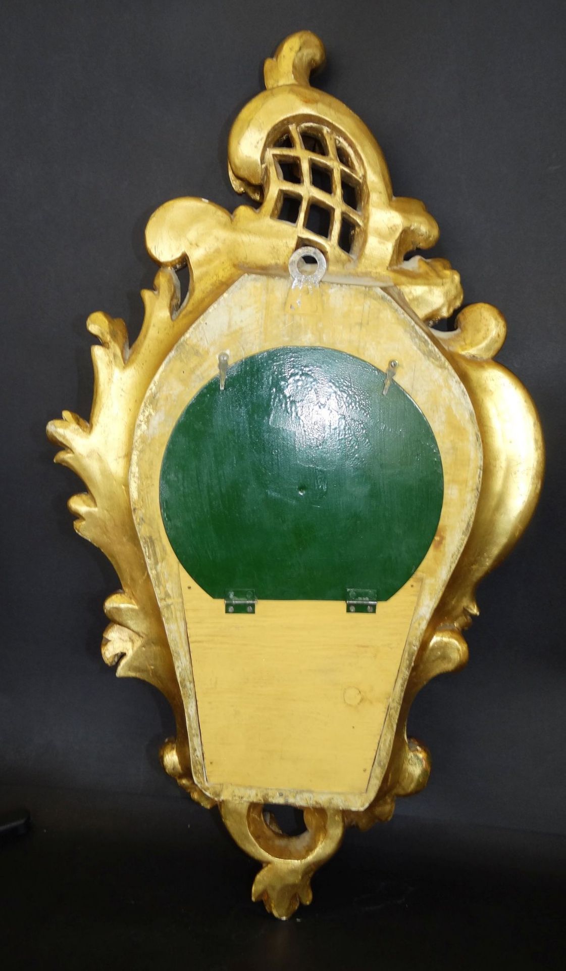 gr. Kartell-Uhr, Holz vergoldet, , H-62 cm, B-32 cm, guter Zustand, leider falsches , zu langes - Bild 10 aus 10