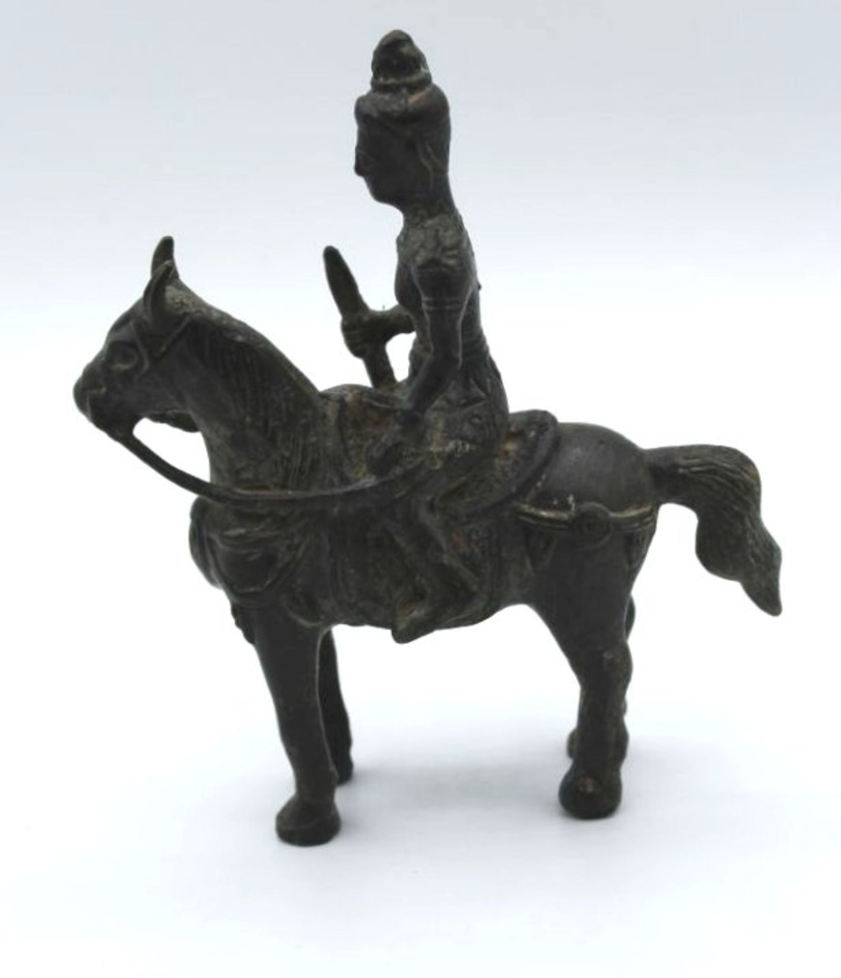 asiat. Gottheit zu Pferd, Bronze, H-16cm L-13cm. - Bild 4 aus 4