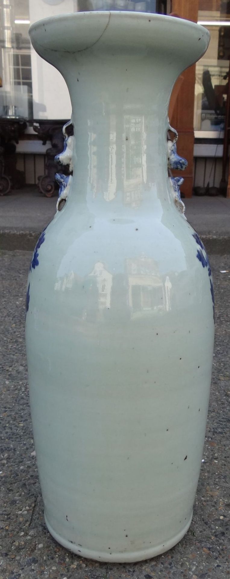 *hohe China-Vase mit Blaumalerei, älter, mehtrfach geklebt, Altrisse, H-58 cm, D-18 c - Bild 3 aus 8