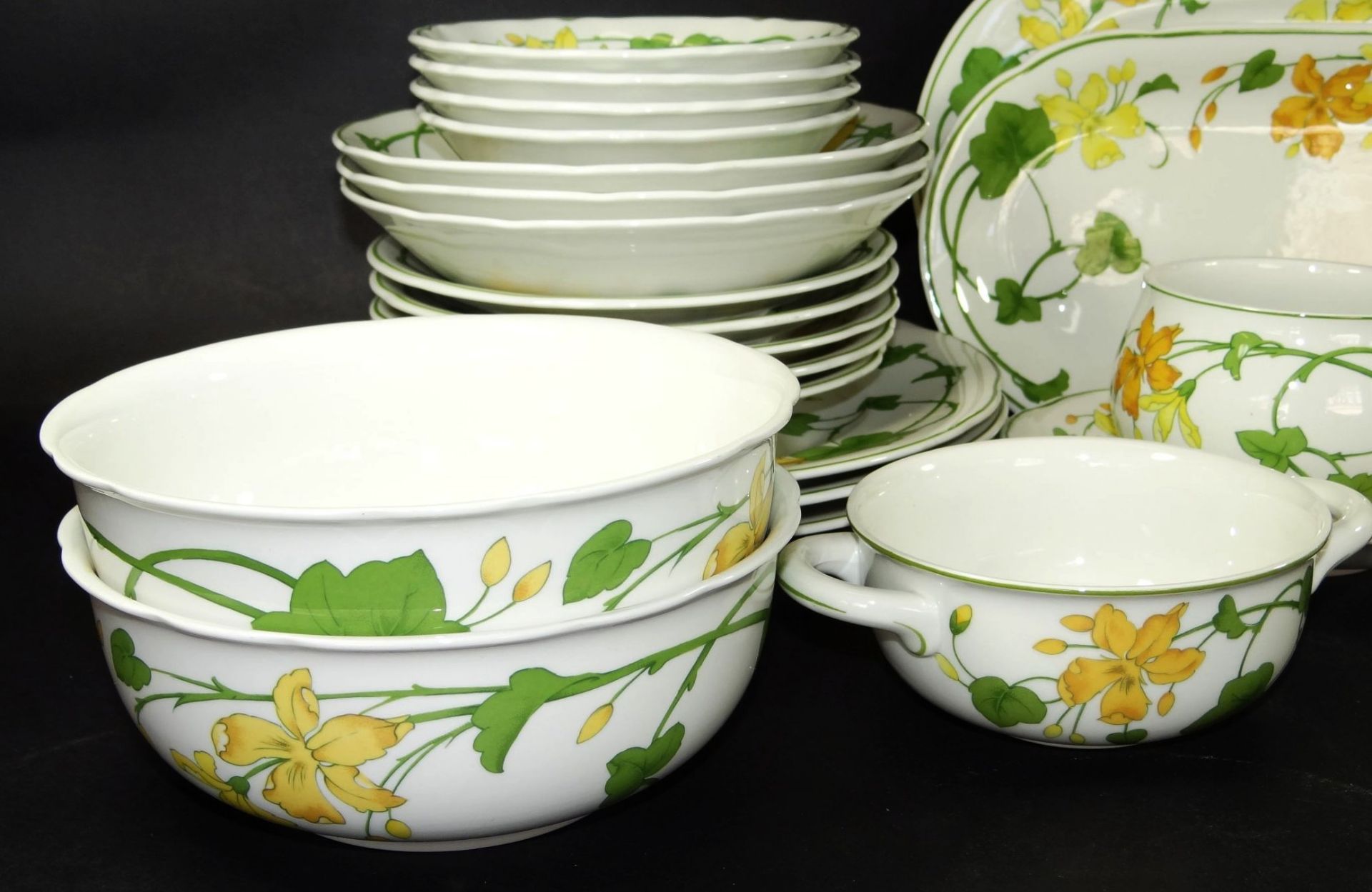 Restsevice "Villeroy&Boch" Geranium, 25 Teile, gut erhalten, gr. Terinne H-16 cm, D-16 cm - Bild 3 aus 5