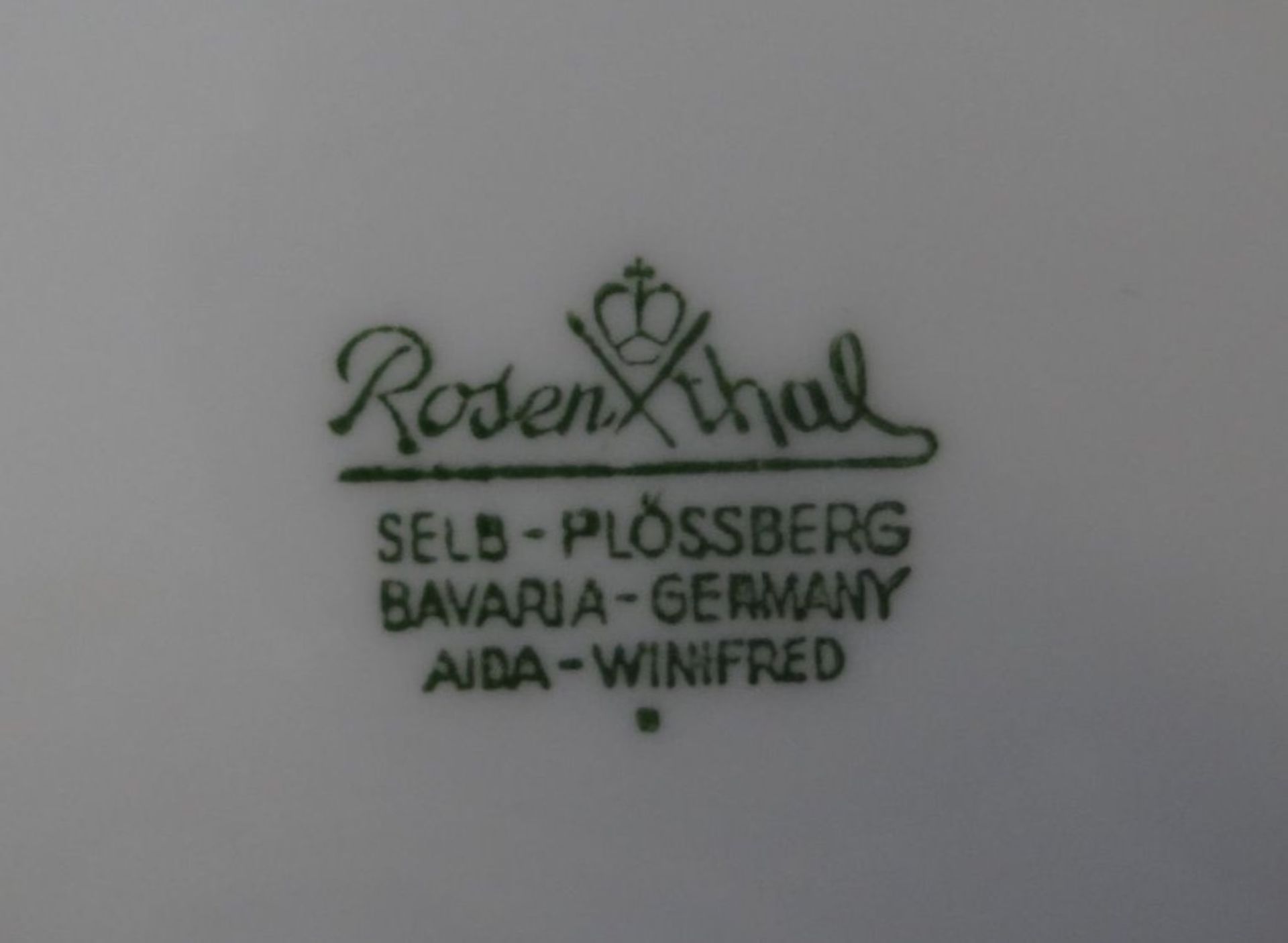 2 ovale Platten (44x33 und 32x24 cm) und 2 runde Teller (D-27 cm)"Rosenthal" Dekor Aida-Winifrid - Bild 4 aus 5