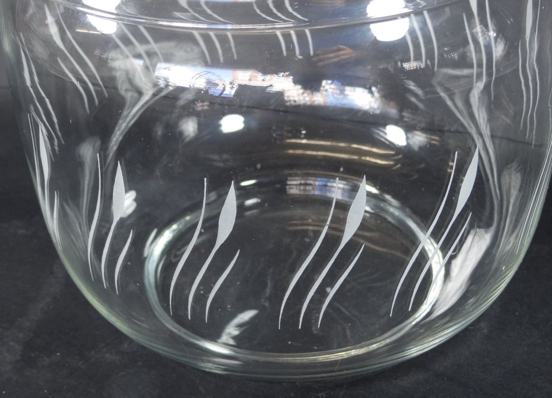 grosses Kristall-Deckelgefäss mit Schliff, H-25 cm, D-19 c - Bild 2 aus 3