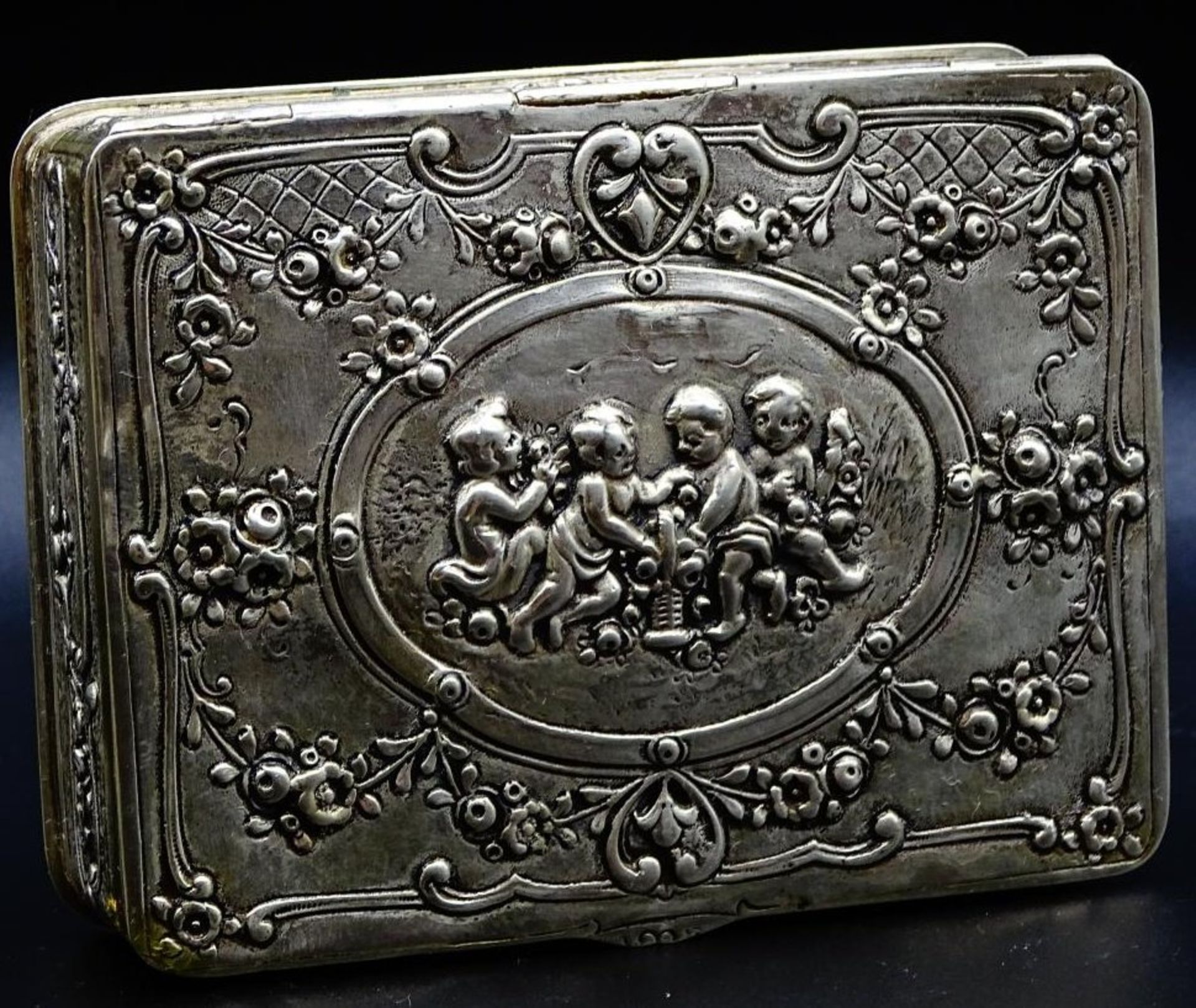 Tabaksdose, Silber-835-, Deckel mit Putti, Christoph Widmann, Pforzheim, H-2,2 cm, 7,5x9,5 cm, 144 - Bild 2 aus 4