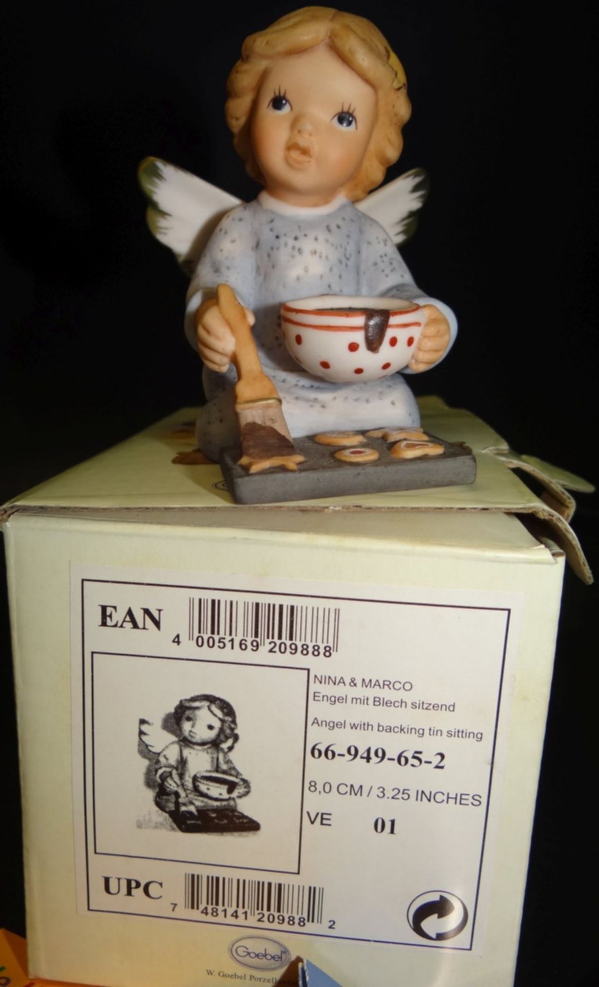 Goebel Engel mit Backblech, in OVP, H-8 cm, - Bild 2 aus 3