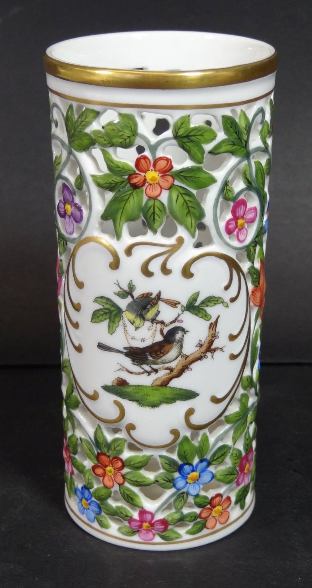 Herend, Dekor Rothschild, Zylinder-Vase oder ähnliches?, Durchbruchrand, H-12 cm, D-5,5 c