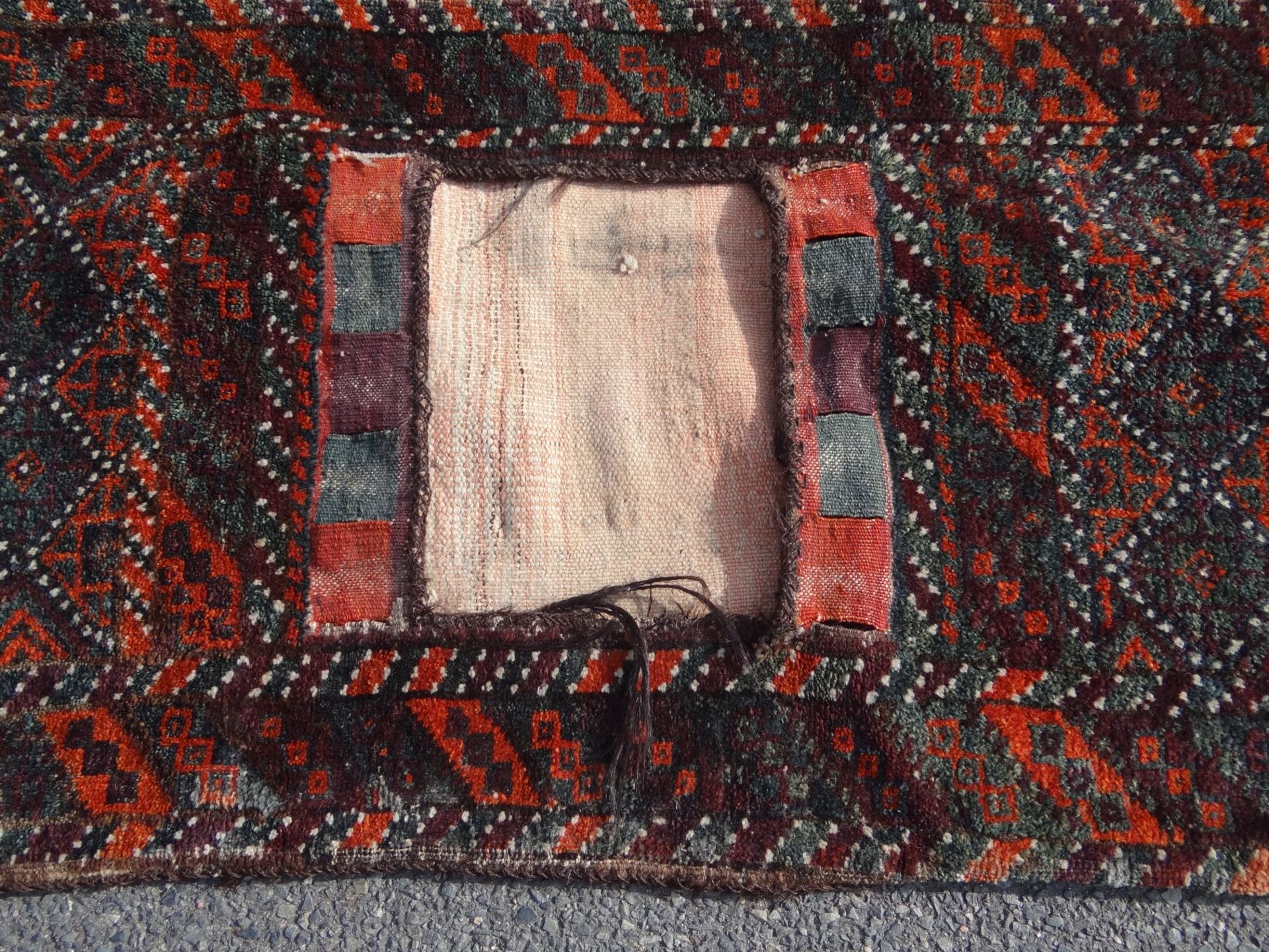 alte Satteltasche, wohl Afghanistan, 58x150 cm - Bild 3 aus 7