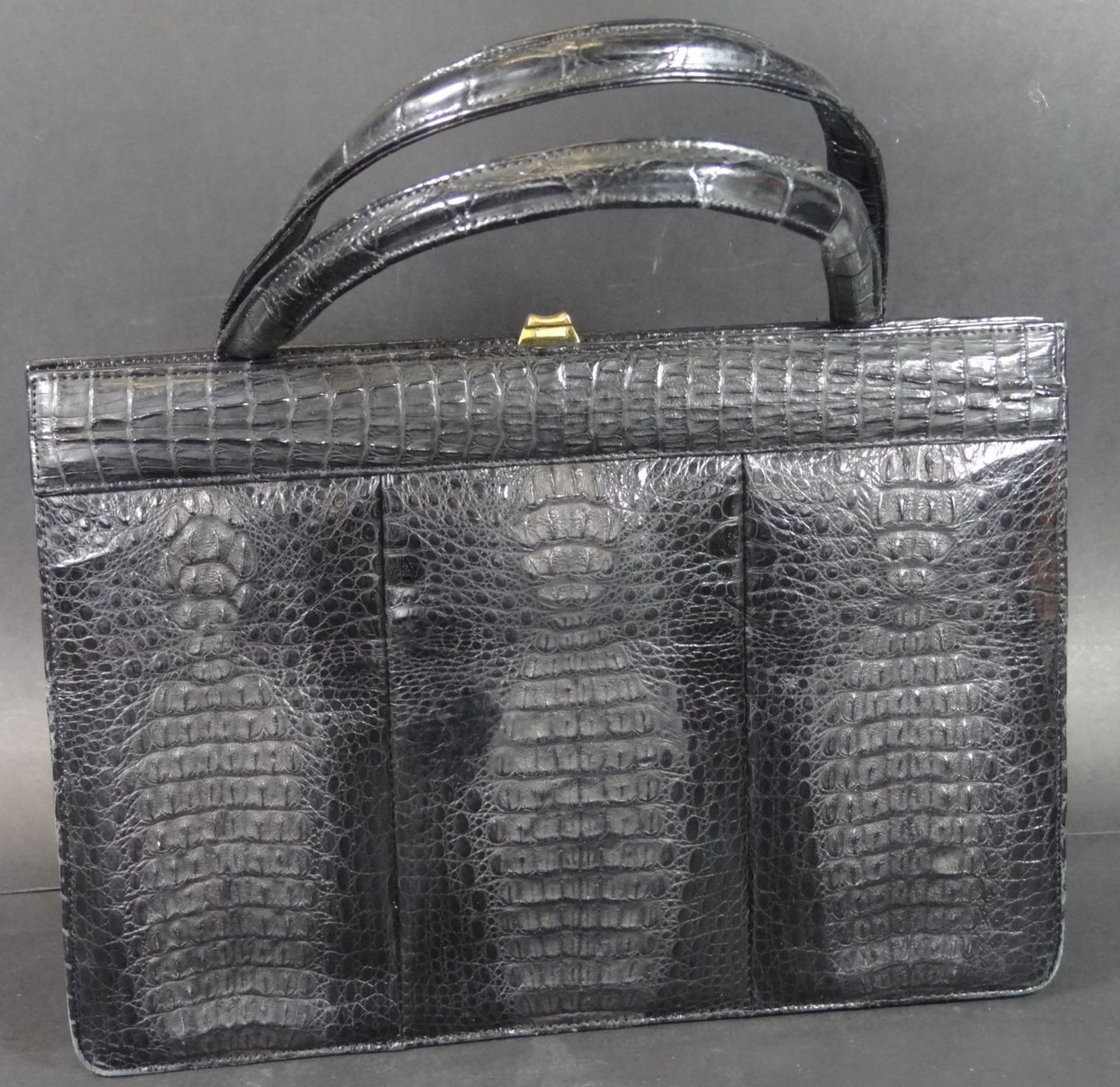 Reptilienleder-Handtasche, sschwarz "Modell Royal", 20x28 cm, mit Handspiegel und Börs - Bild 2 aus 8