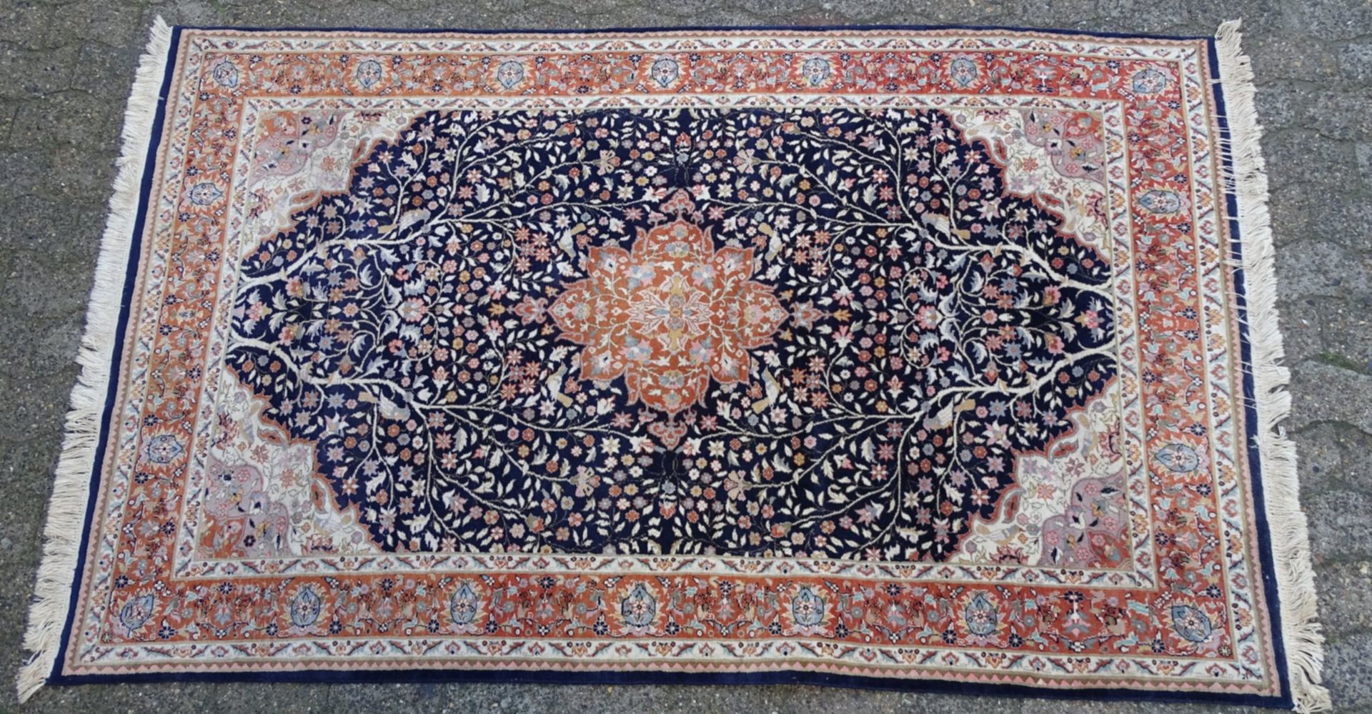 Orient-Teppich, Kaschmir-Seide, 220x138 cm - Bild 2 aus 4
